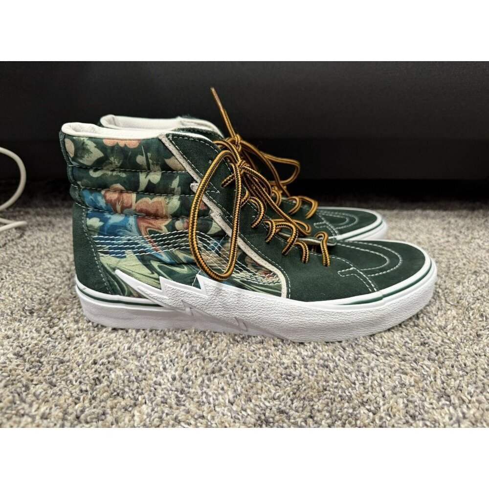 Vans Sk8-Hi Bolt Liquify Avocado Green White Canvas Suede shoes Size 9.5 EUC